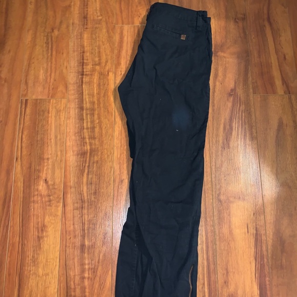 Roots Black Galley Jogger - Picture 8 of 9